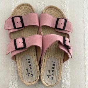 MANEBI Sandals